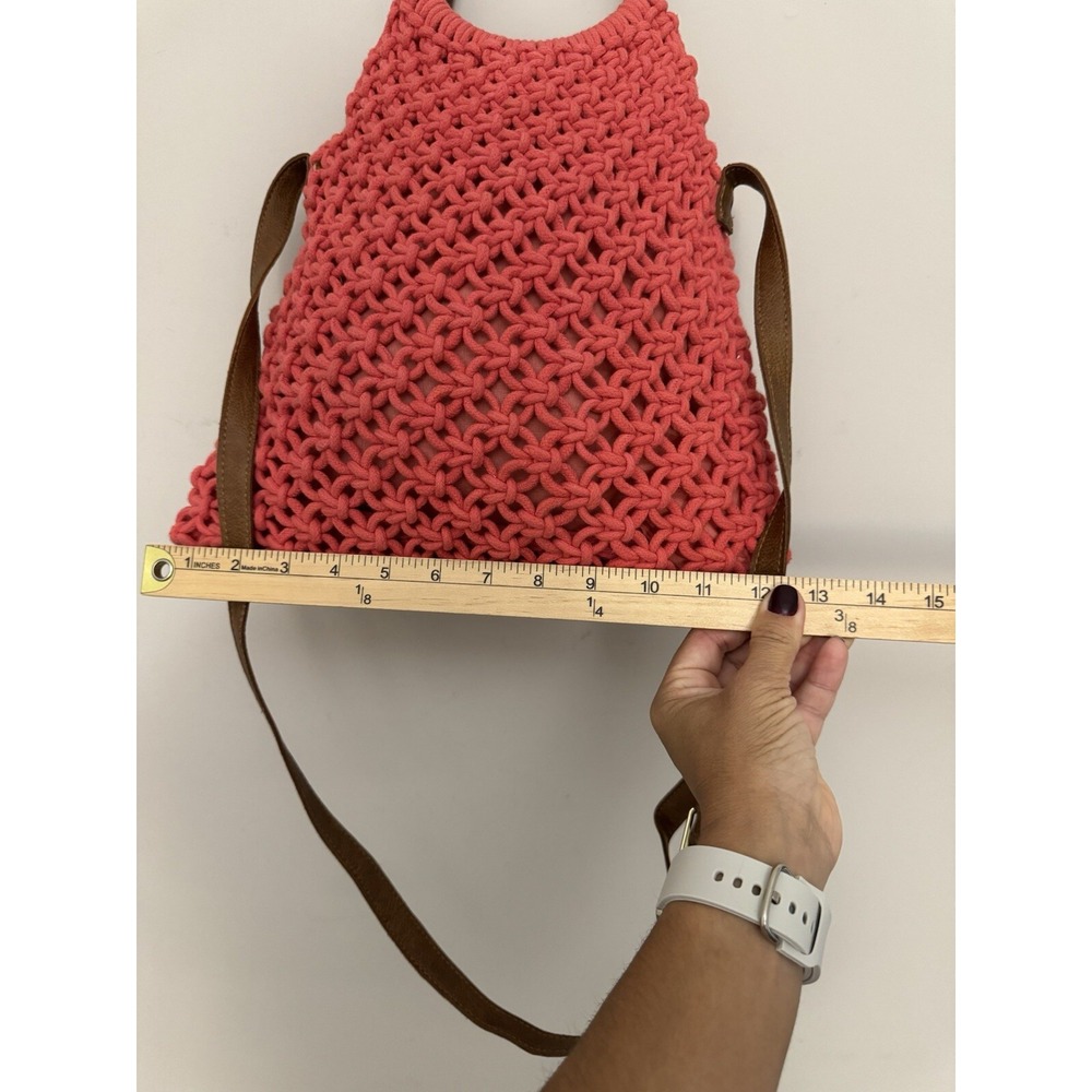 Sigrid Olsen knit boho bag Coral Macrame Crossbody With Brown Wood Handle - Picture 4 of 8
